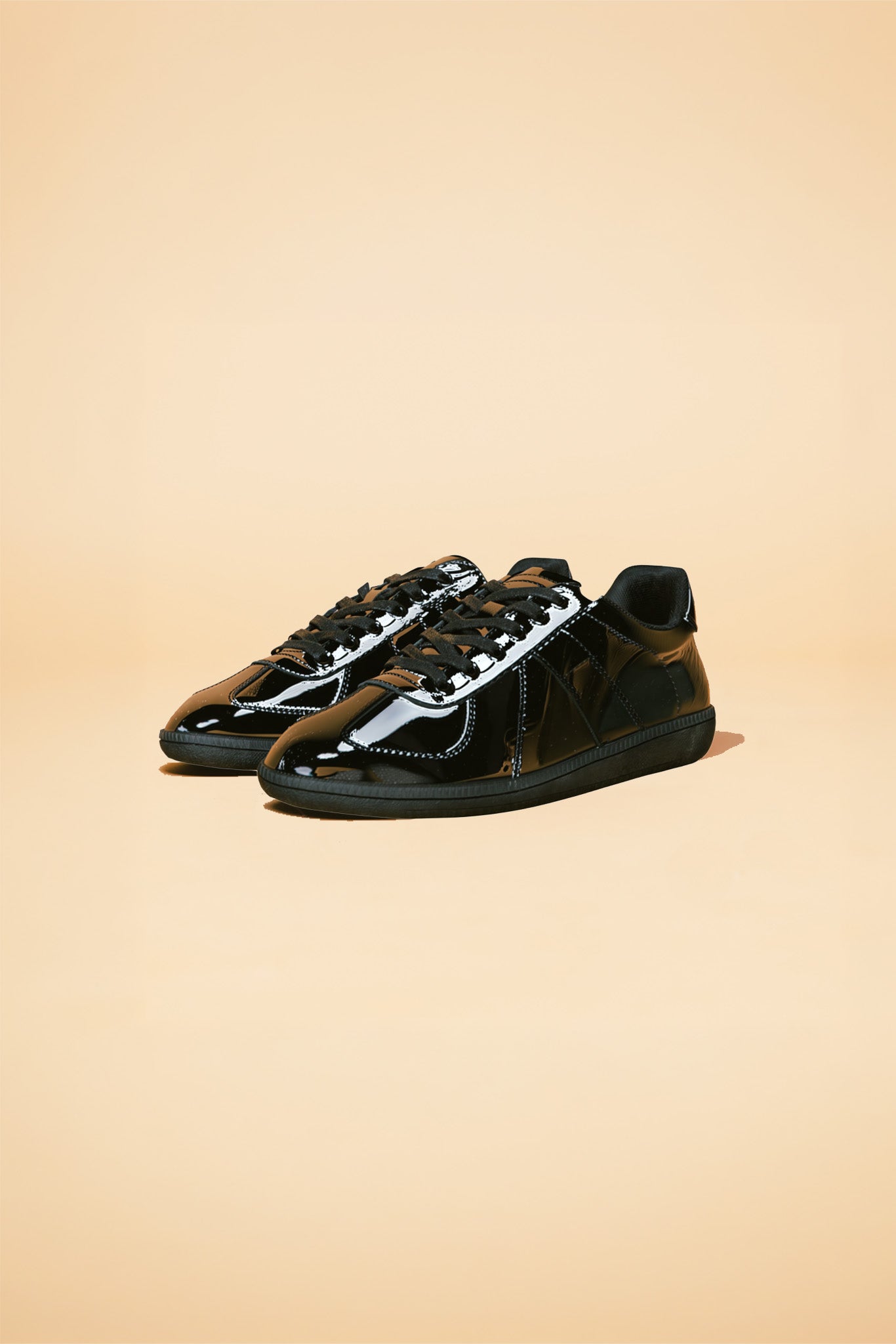 Trainer Low 001